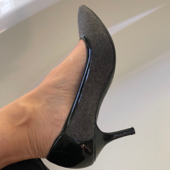 ELIE TAHARI PUMPS - Picture 5 of 13